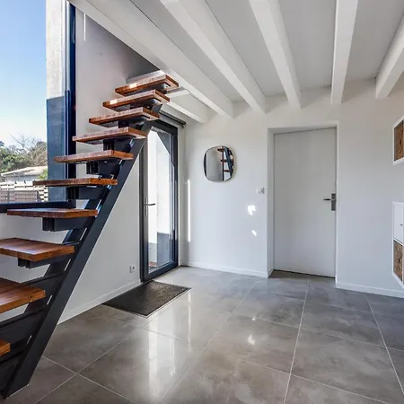 Villa Contemporaine Avec Spa, Océan&forêt à Pied