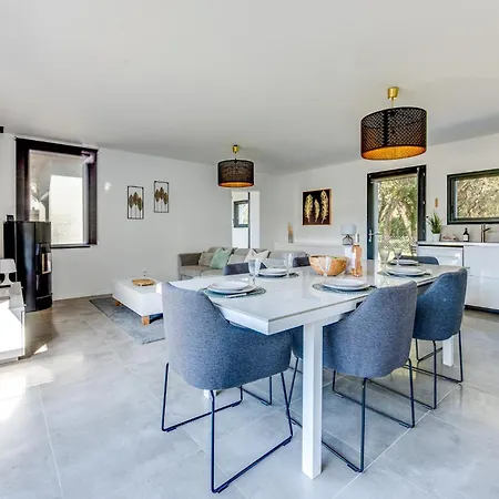 Contemporaine Avec Spa, Ocean & Foret A Pied Vila *